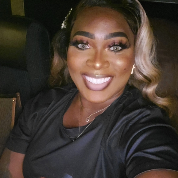 Meet your Posher, Sherieka - Picture 5 of 7